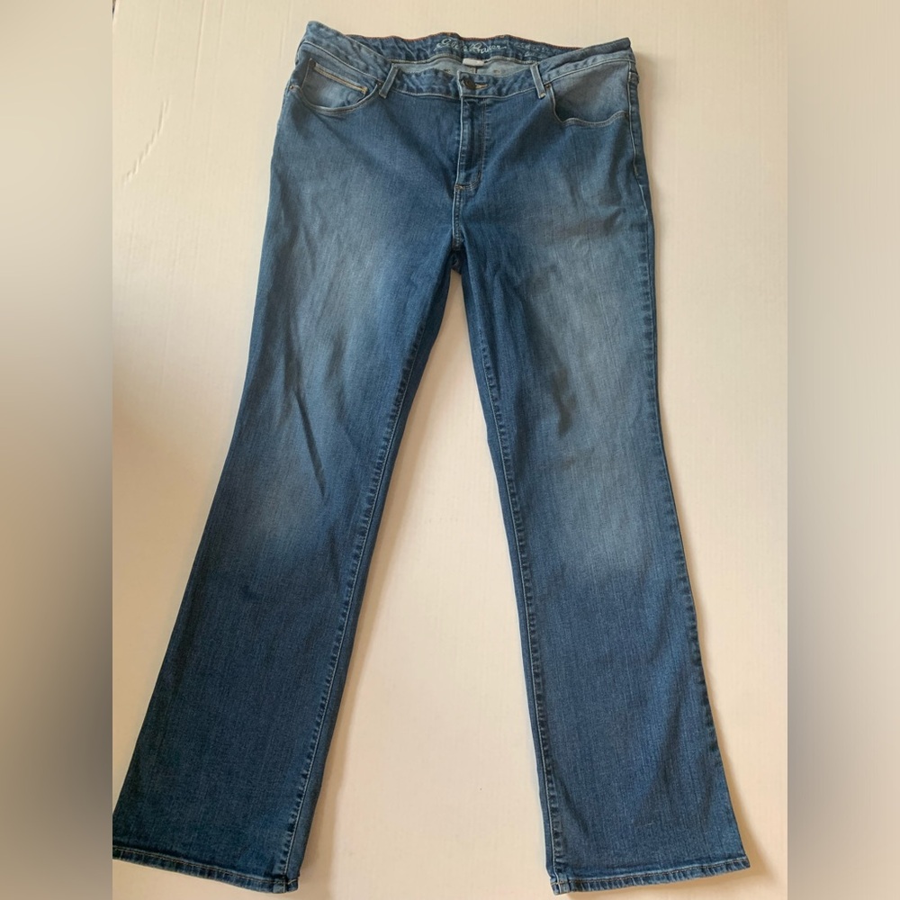Eddie Bauer Slightly Curvy Boot Cut Denim Jeans